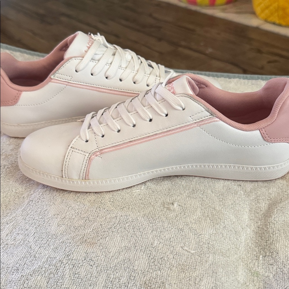 NET, Lacoste adorable pink/white tennis shoes. - Picture 6 of 8